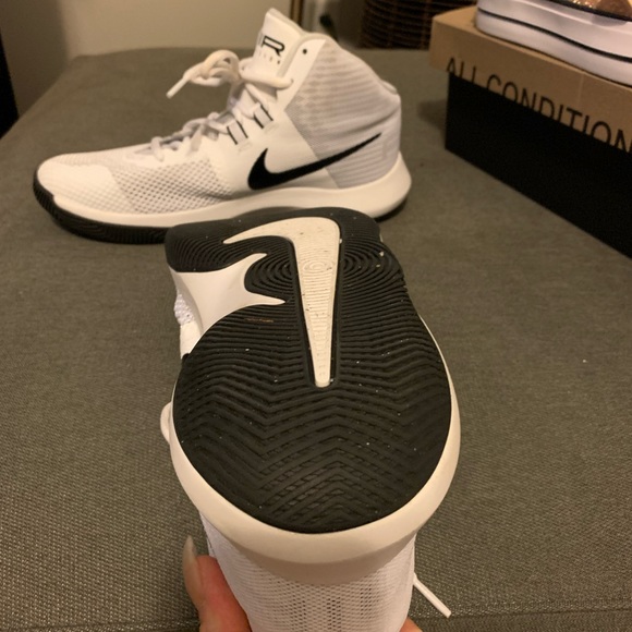 Nike Precisions - Picture 3 of 4